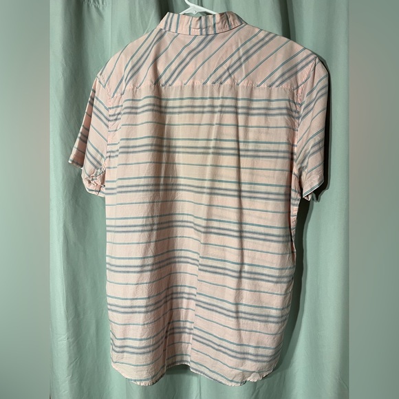 button down short sleeve shirt XL - Picture 3 of 4